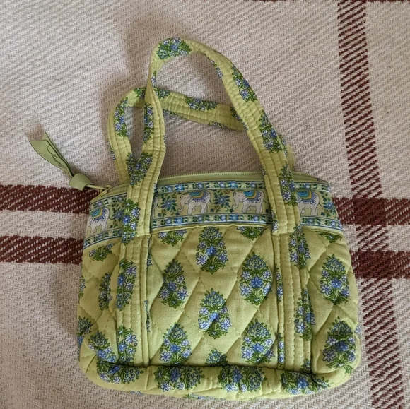 Vera Bradley clutch - Picture 6 of 6